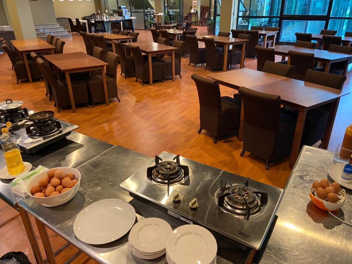 Hotel Work Den Chiangrai à Chiang Rai Extérieur photo